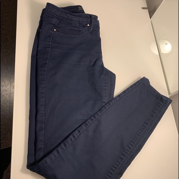 Jeans - Picture 2 of 2